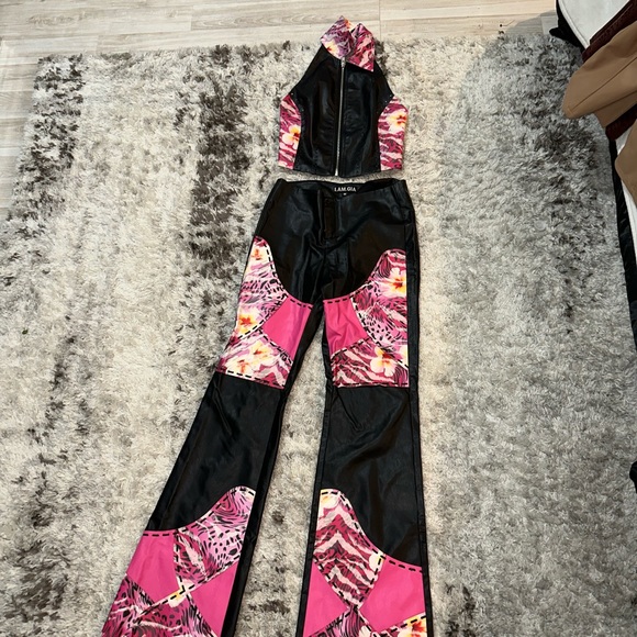 I AM GIA PINK AND BLACK FLORAL SET - Picture 2 of 4